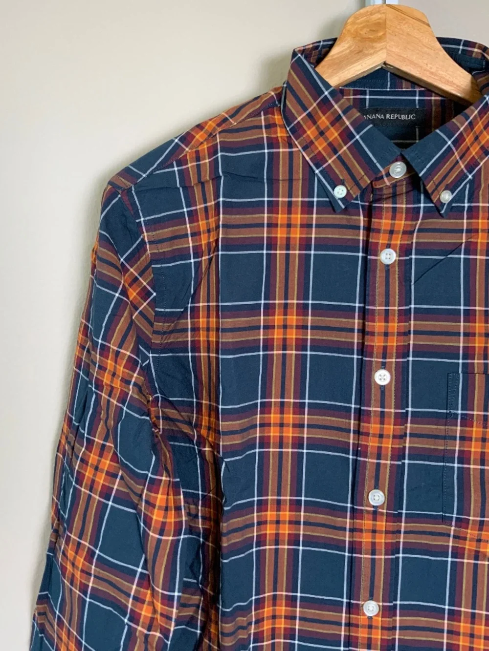 Banana Republic Untucked Slim Fit Plaid Button Down Oxford Shirt